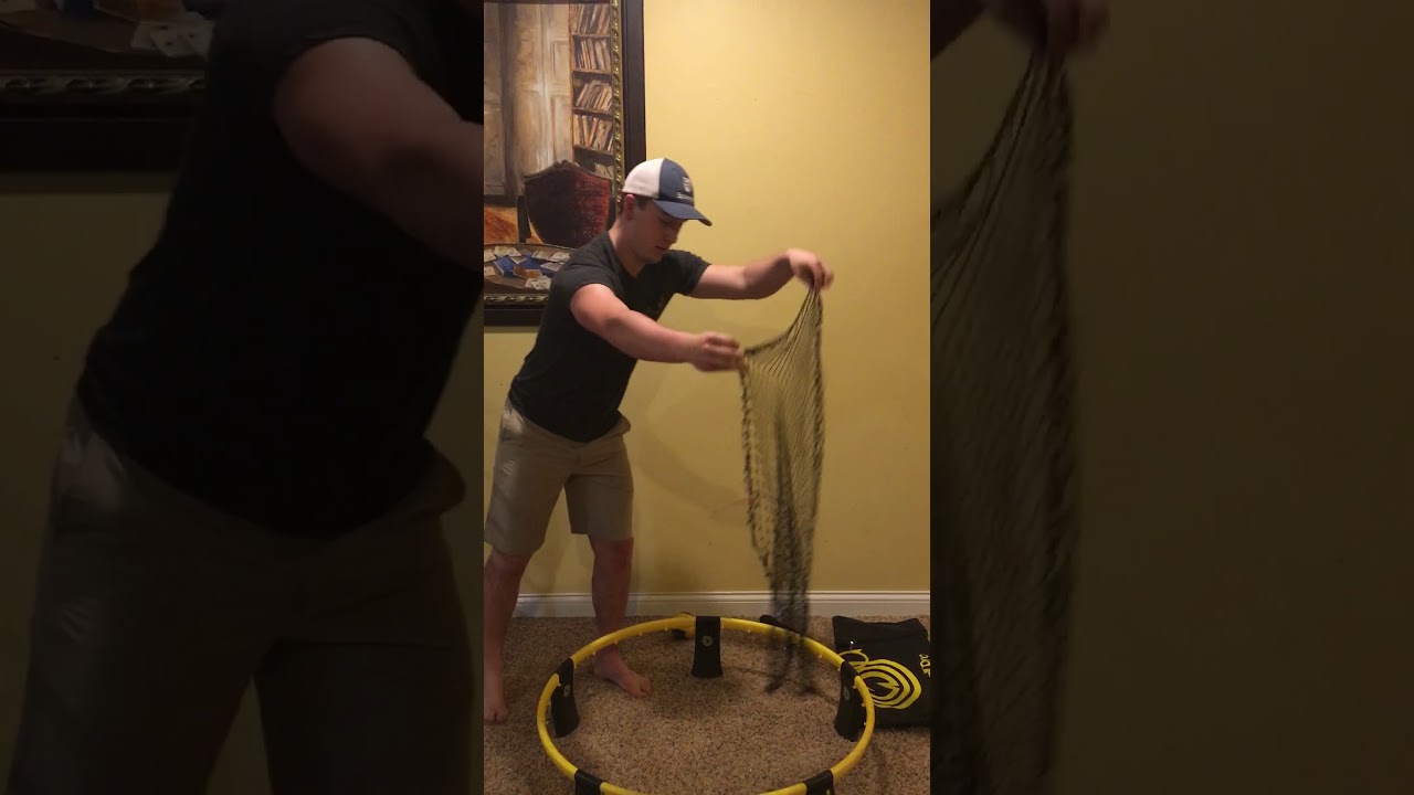 School How to speech: setting up a spikeball net