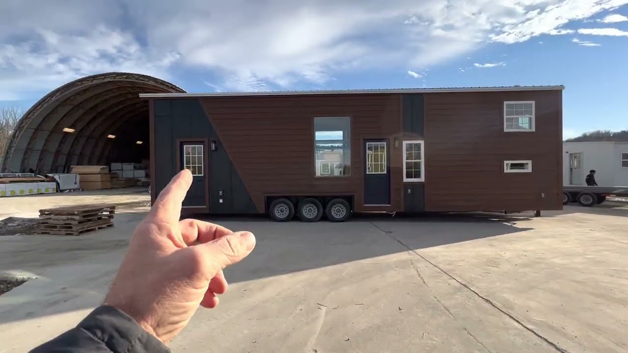 Part 1, moving a 10x40 monster tiny home!!!!