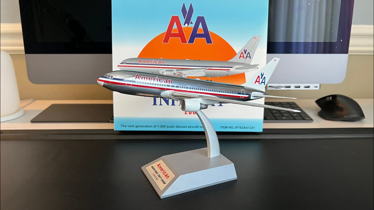 Inflight 1:200 Boeing 767-200 American Airlines Livery Unboxing