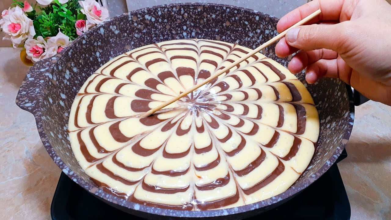 ВЕК ЖИВИ - ВЕК УЧИСЬ! Никакой духовки‼Пышный! Нежный! Вкусный! Пирог Зебра на Сковороде #кчаю