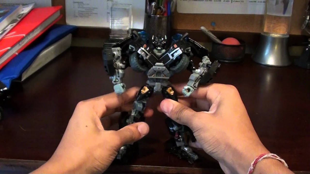 Transformers Dark of the Moon Voyager Class IRONHIDE