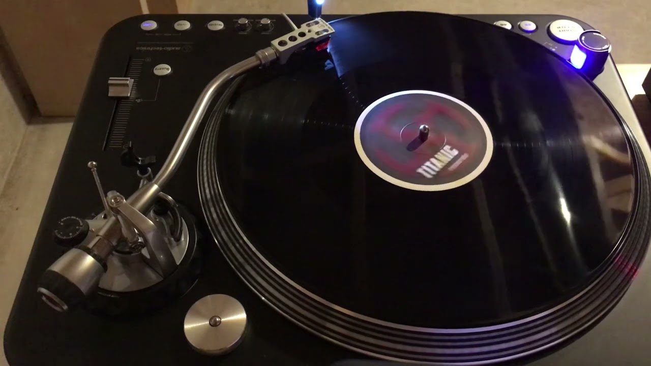 K-Traxx - Hardventure (2005 Tatanka Remix)