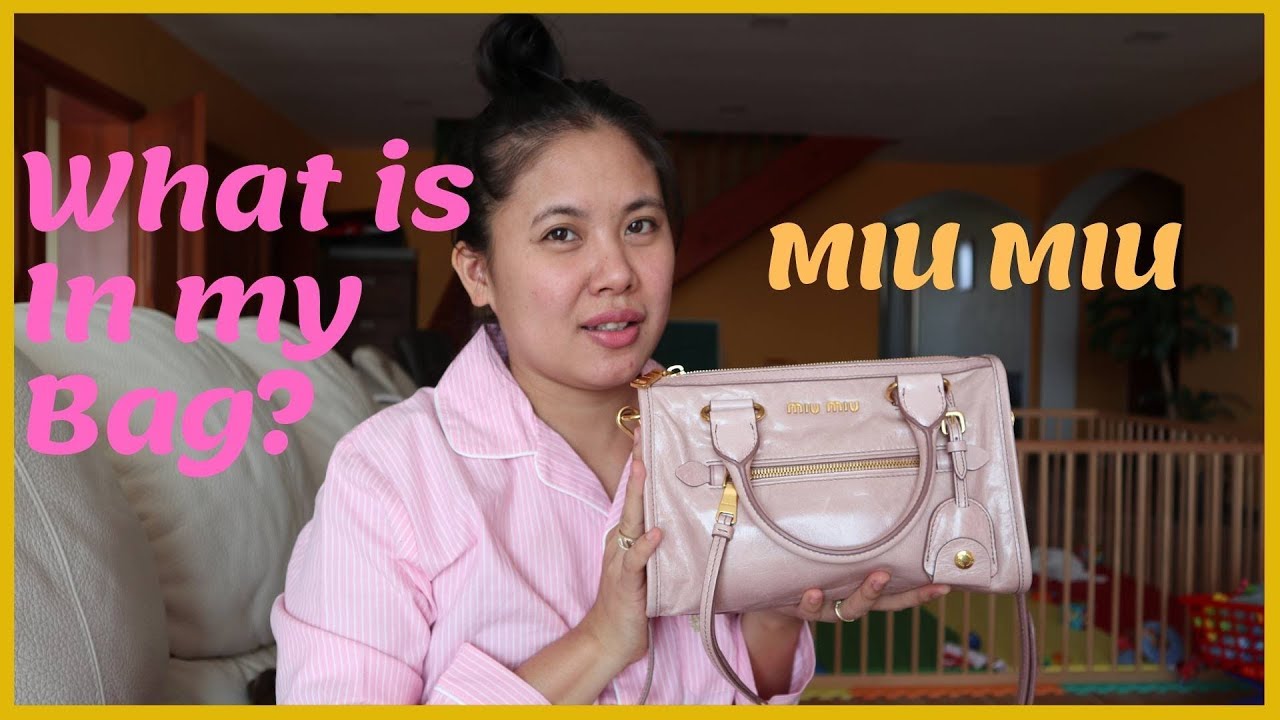 MIU MIU BAG | WHAT IS IN MY BAG
