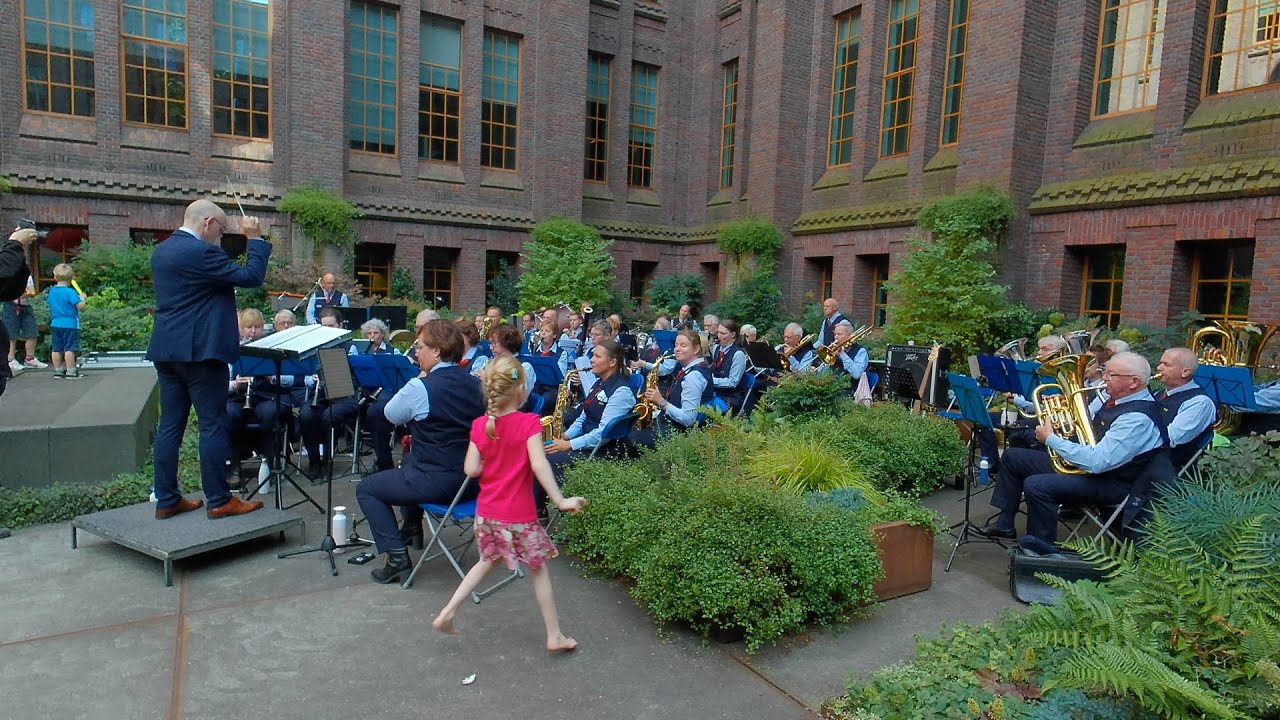 NS Orkest speelt Kedeng-Kedeng