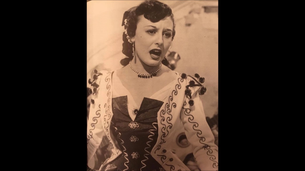 Lolita Sevilla - Nardo con bata de cola (1960)