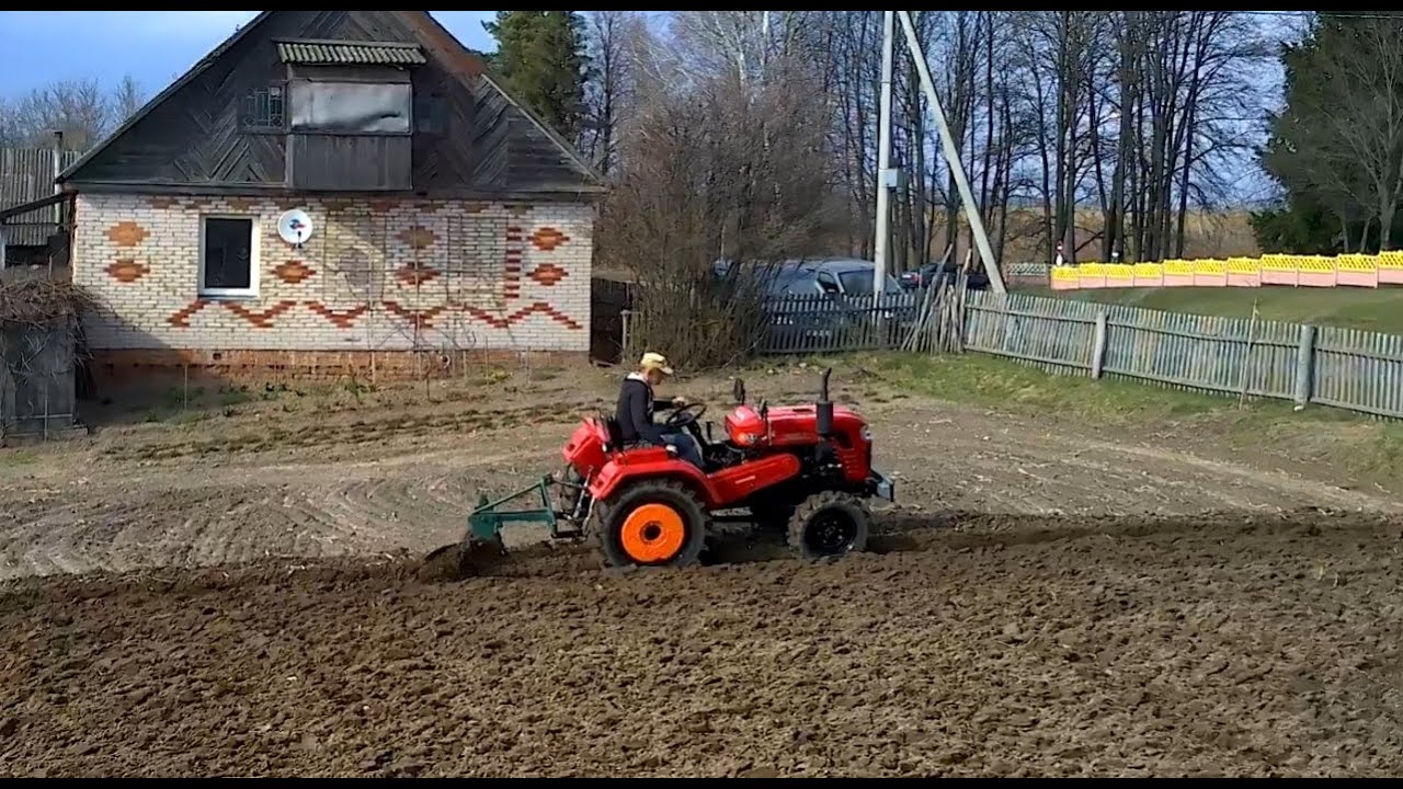 Первая вспашка на Шифенге Shifeng SF244.