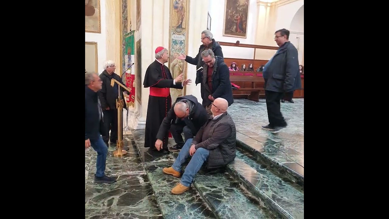 𝗟𝗮 𝗖𝗶𝘁𝘁𝗮' 𝗱𝗶 𝗦𝗾𝘂𝗶𝗹𝗹𝗮𝗰𝗲 𝗰𝗼𝗻𝗳𝗲𝗿𝗶𝘀𝗰𝗲 𝗹𝗮 𝗖𝗶𝘁𝘁𝗮𝗱𝗶𝗻𝗮𝗻𝘇𝗮 𝗢𝗻𝗼𝗿𝗮𝗿𝗶𝗮 𝗮𝗹 𝗖𝗮𝗿𝗱𝗶𝗻𝗮𝗹𝗲 𝗠𝗶𝗺𝗺𝗼 𝗕𝗮𝘁𝘁𝗮𝗴𝗹𝗶𝗮