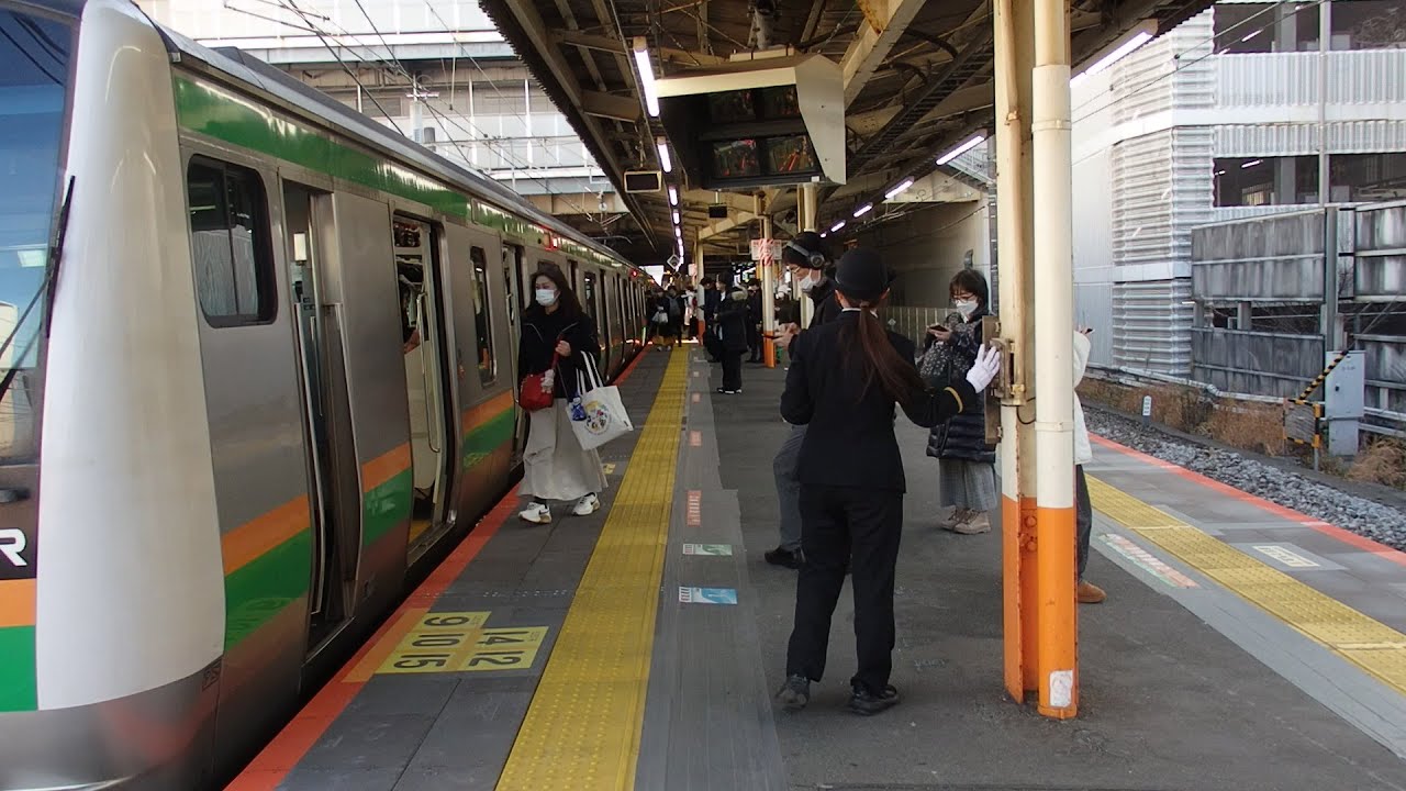 東海道線茅ヶ崎駅での女性車掌動作MT