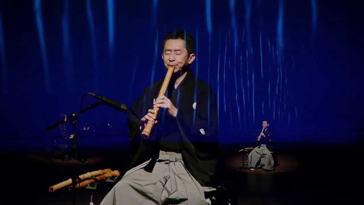 「祈り」金 大偉 (ピアノ、映像)、原郷界山 (尺八)