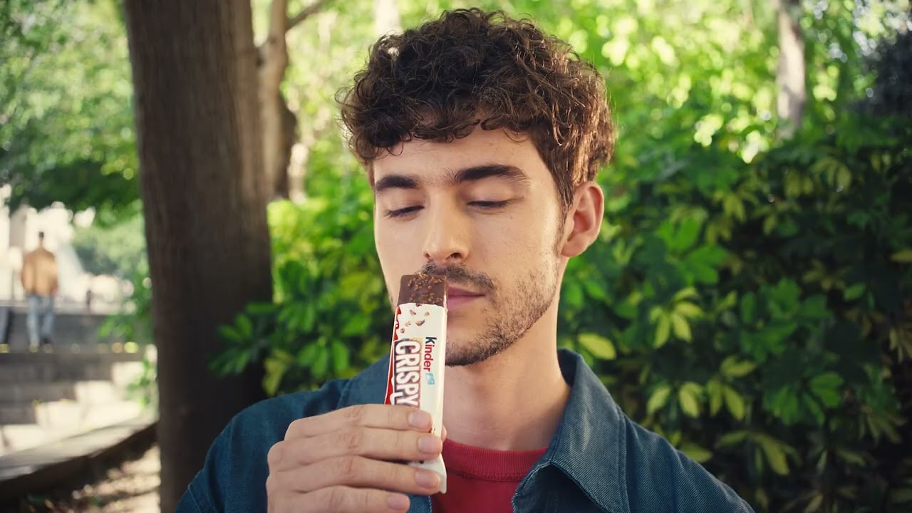 Kinder Crispy oficjalna reklama TV