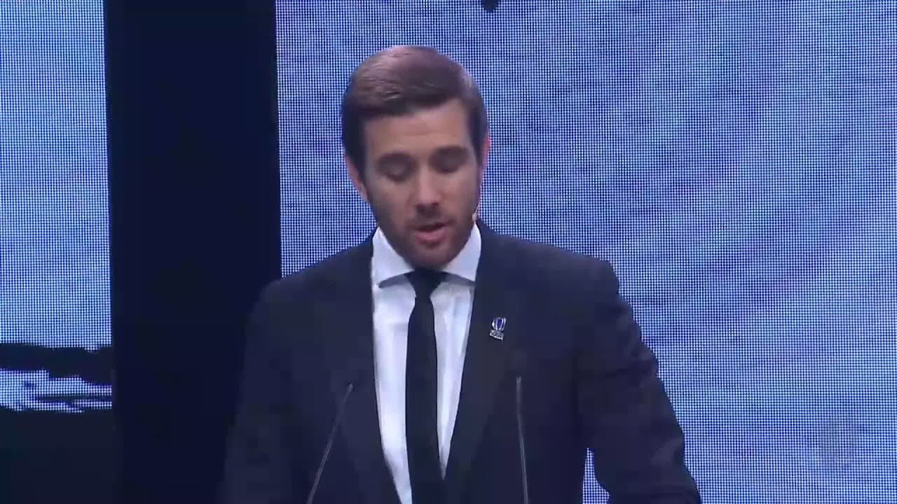Siya Kolisi accepts World Rugby Team of the Year award for South Africa