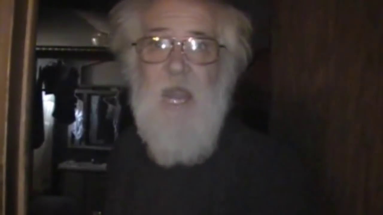Angry Grandpa Ruins Christmas 2010