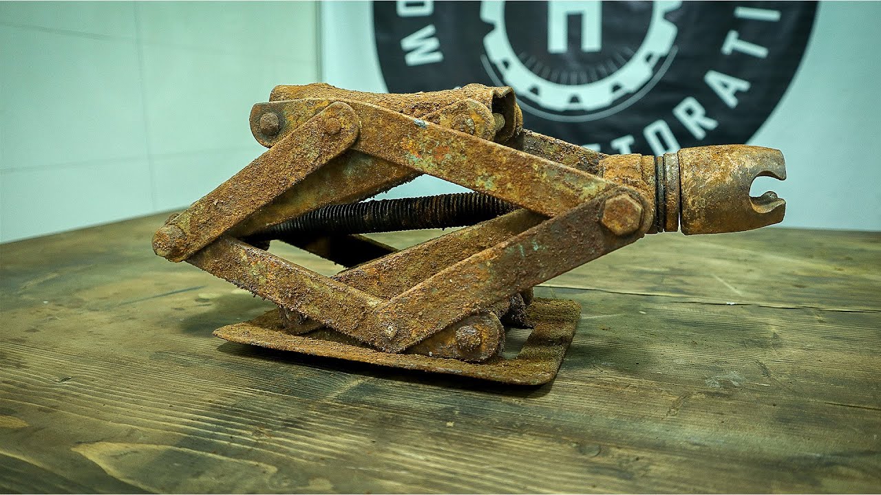 Restoration An Antique 1929 Mechanical Jack - Perfect Restoration