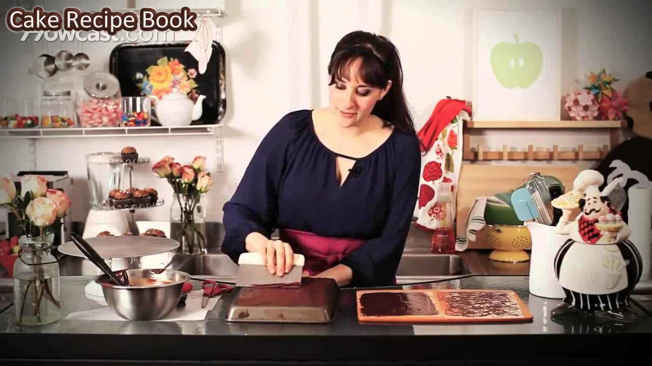 How to Make Chocolate Curls | Cake Decorating