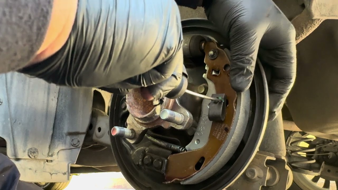 Cambio de patines o balatas traseras suzuki ciaz año 2019 1.4