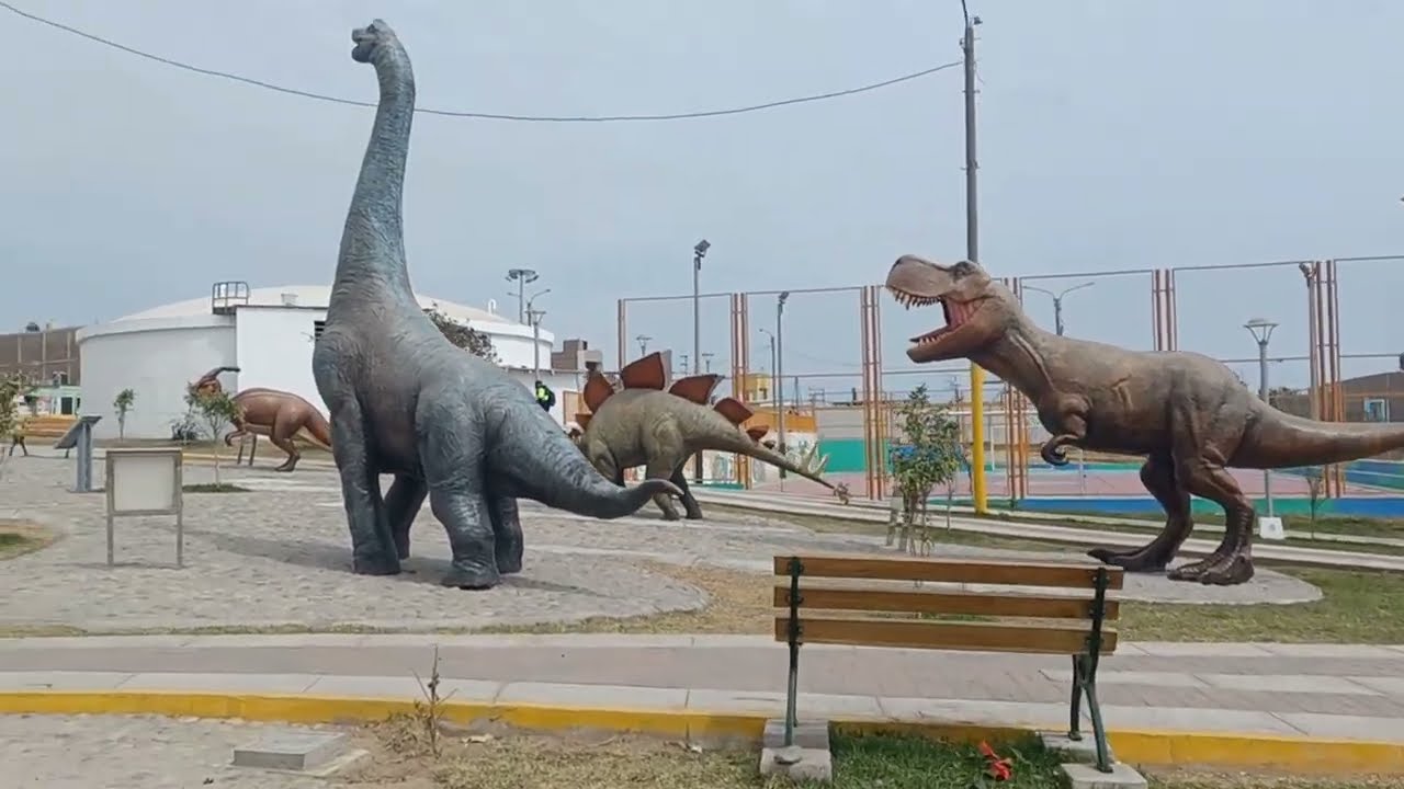 Conociendo Alto MOCHE. Esto es Miramar y vamos en busca de los dinosaurios.