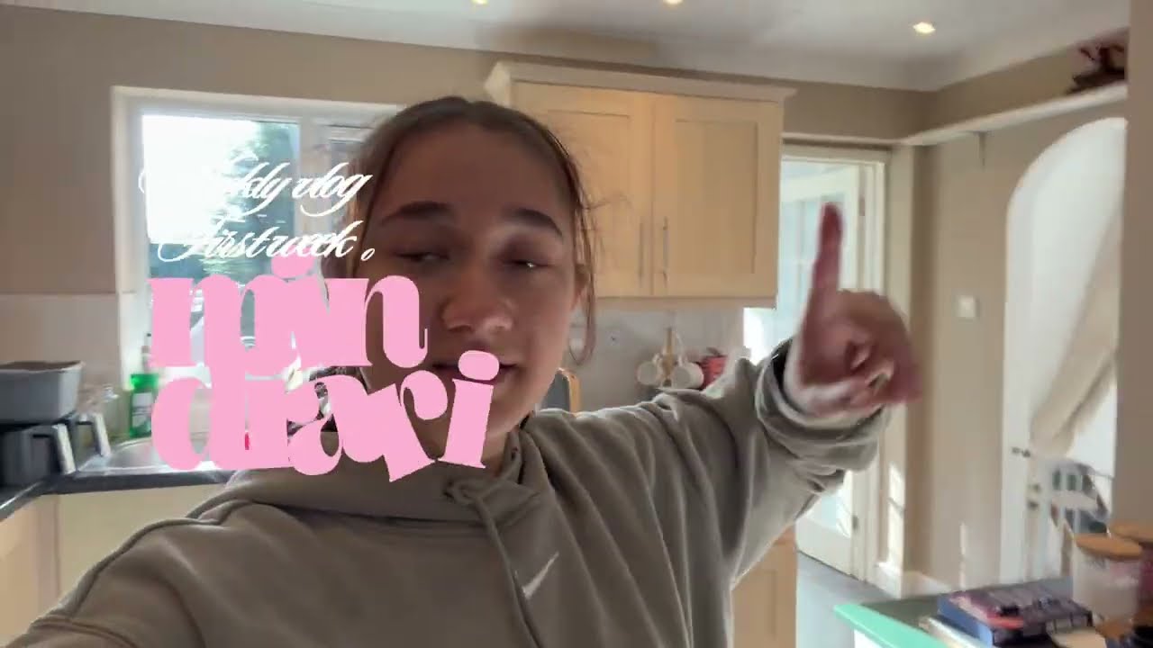 Come and spend the first week of march with me #bookish #minivlog #bookworm 