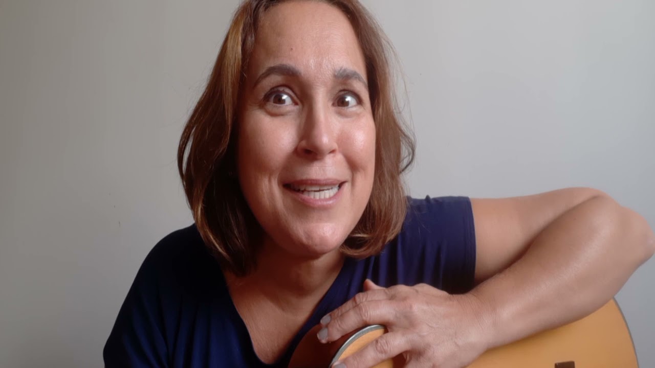 O gatinho faz ... Morá Lucila  (Canção de Juca Novaes) | Aula
