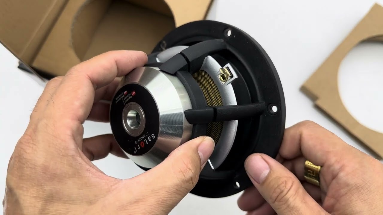 Giới thiệu củ loa midbass 13cm cao cấp từ SB Acoustics, mã MR13P với phiên bản 4 và 8 Ohm