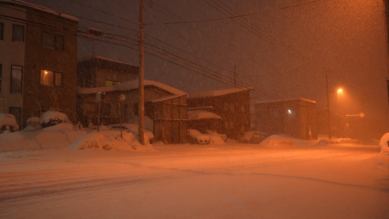 Extreme Heavy Snow Walk : Sapporo , Japan [4K]  Quiet Walk #010 —