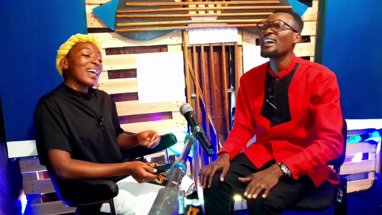 Taramana natwe mu ndirimbo  YESU NIWE MUSA MBONYEMO AMAHORO NIFUZAGA.   INDIRIMBO123