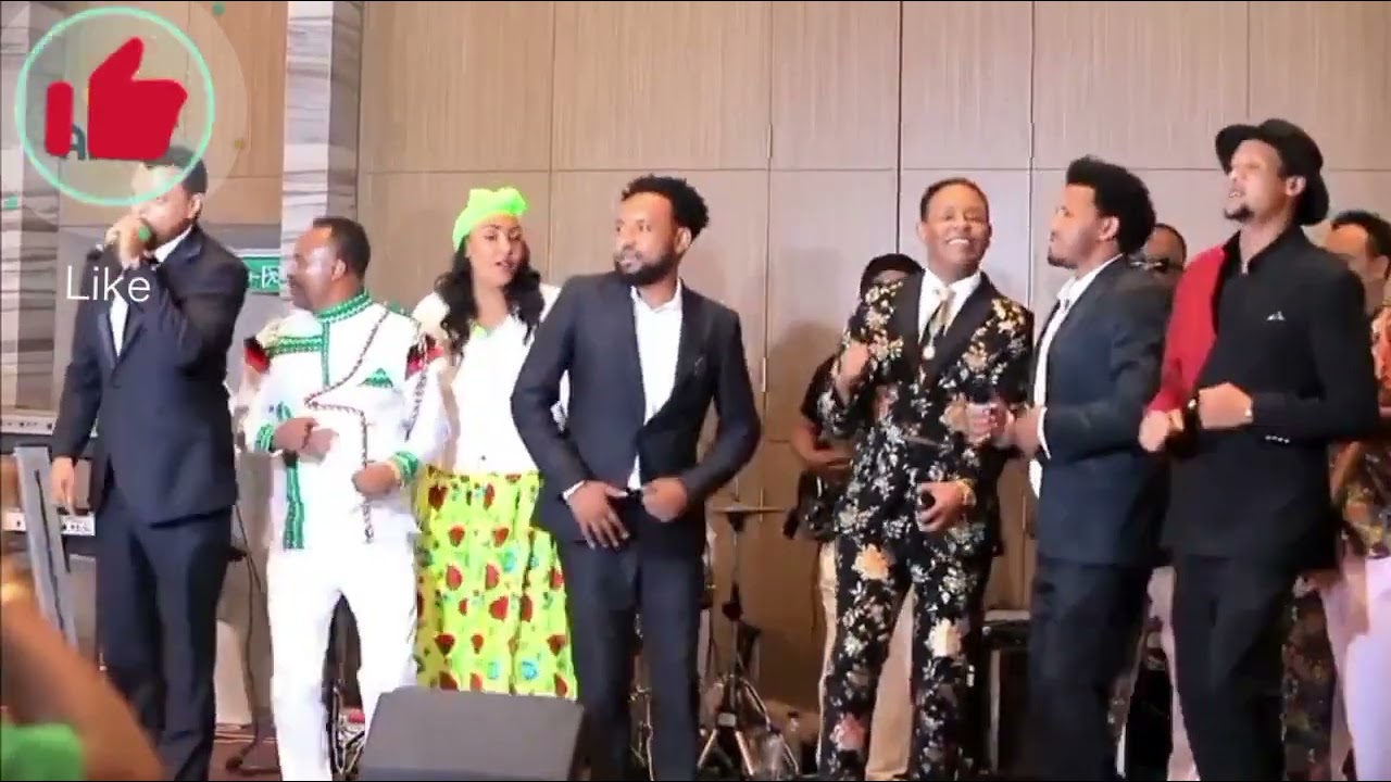 Tadele Gemechu performs on Etika Teferis wedding(Cidha Ittiiqaa Tafarii Taaddalaa Gammachuun 👌
