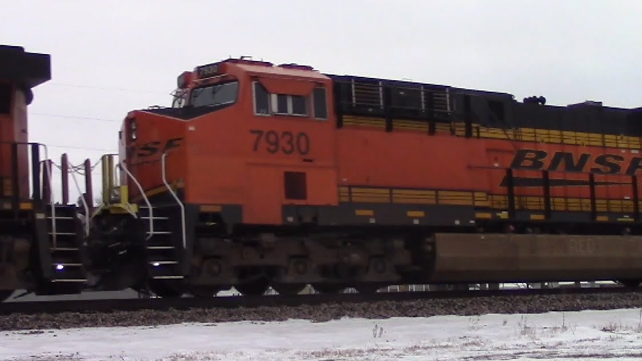 BNSF 7328 West in Mazon, IL 12/30/20