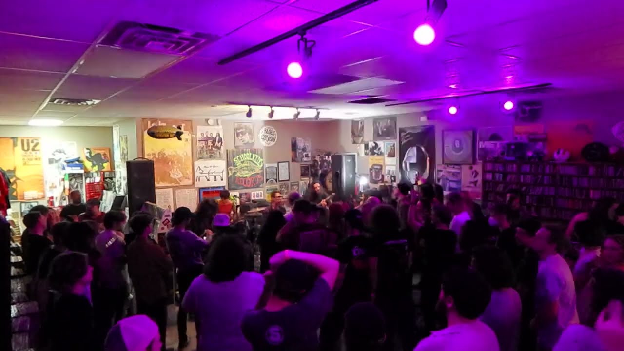 HEIRLOOM - Live FULL SET - Schoolkids Records - Raleigh, NC - 9/1/23