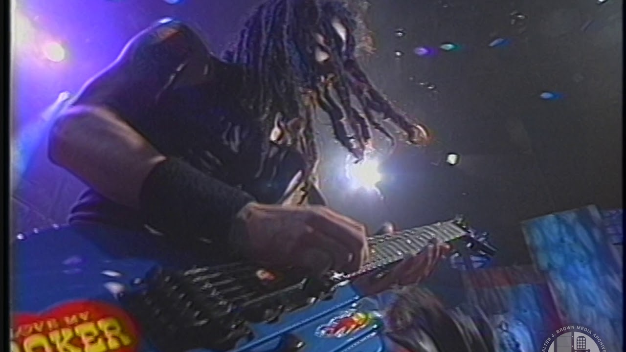 White Zombie Plays 