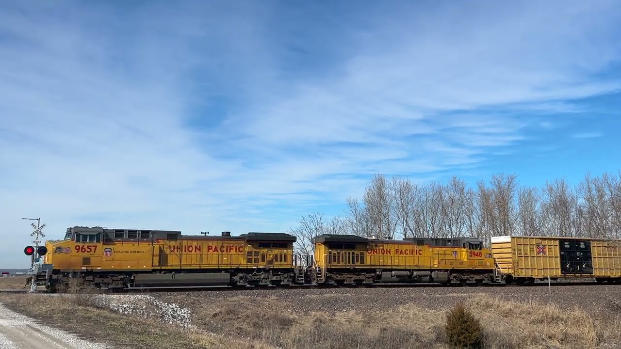 SB Manifest Fountain Illinois #trains #unionpacific 