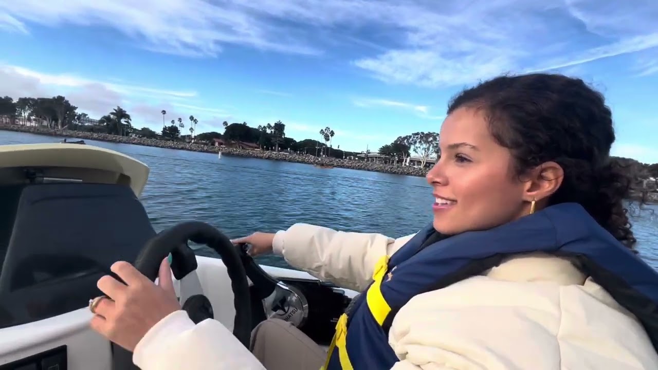 PASSEIO DE BOAT EM SAN DIEGO COM A MINHA AVÓ - GABRIELLA SARAIVAH