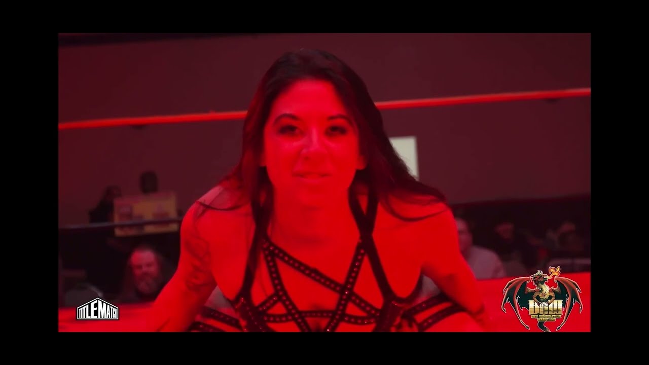 Vicious Vicki vs Ultra Violette Brii Combination Wrestling