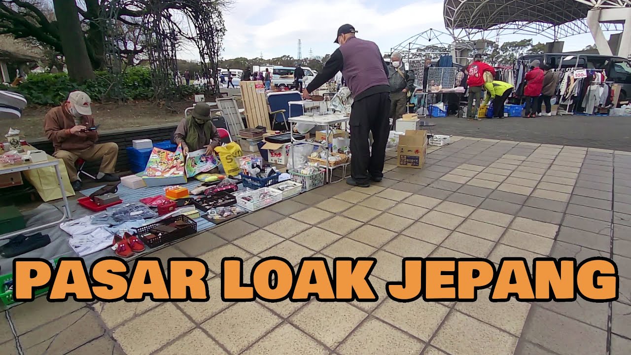 BEGINILAH SUASANA PASAR LOAK JEPANG