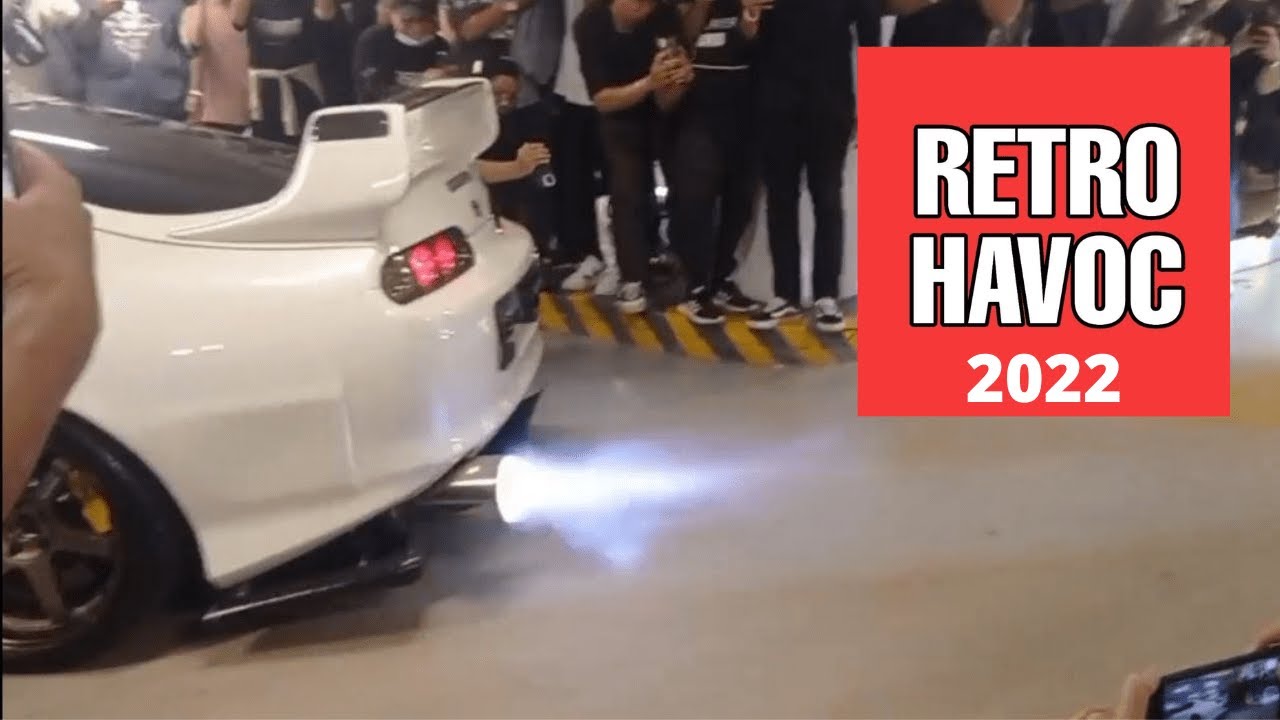 CARS LEAVING CAR SHOW (RETRO HAVOC) 2022 THE CURVE