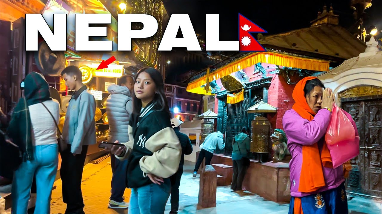 🇳🇵Ever Wonder How KATHMANDU Comes Alive at Night with Worshipers and Locals Moving?❤️Walking Tour
