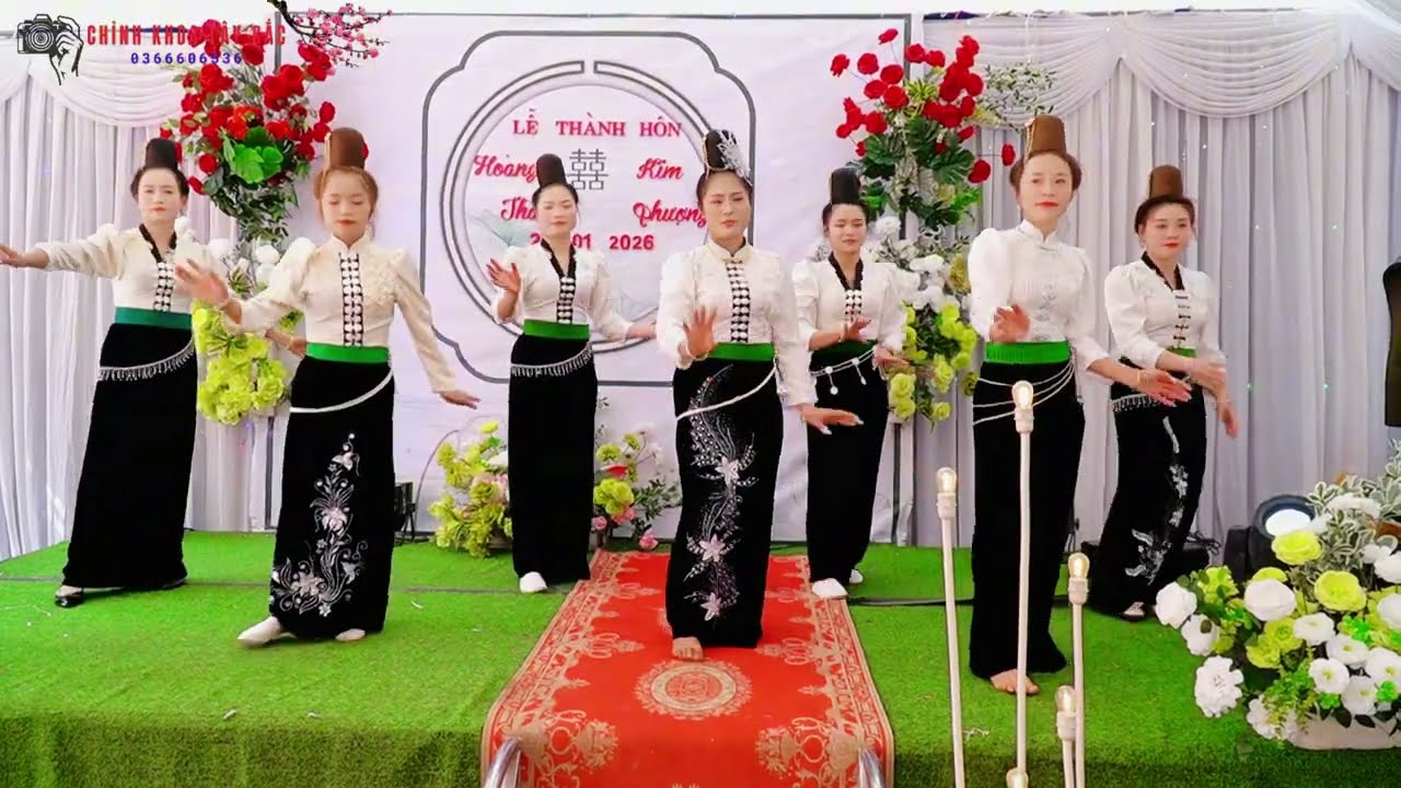 MÚA HƯƠNG RỪNG TÂY BẮC
