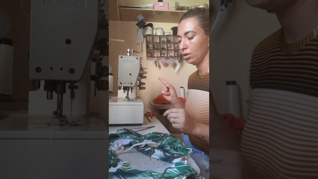 Diminuindo calcinha do biquíni