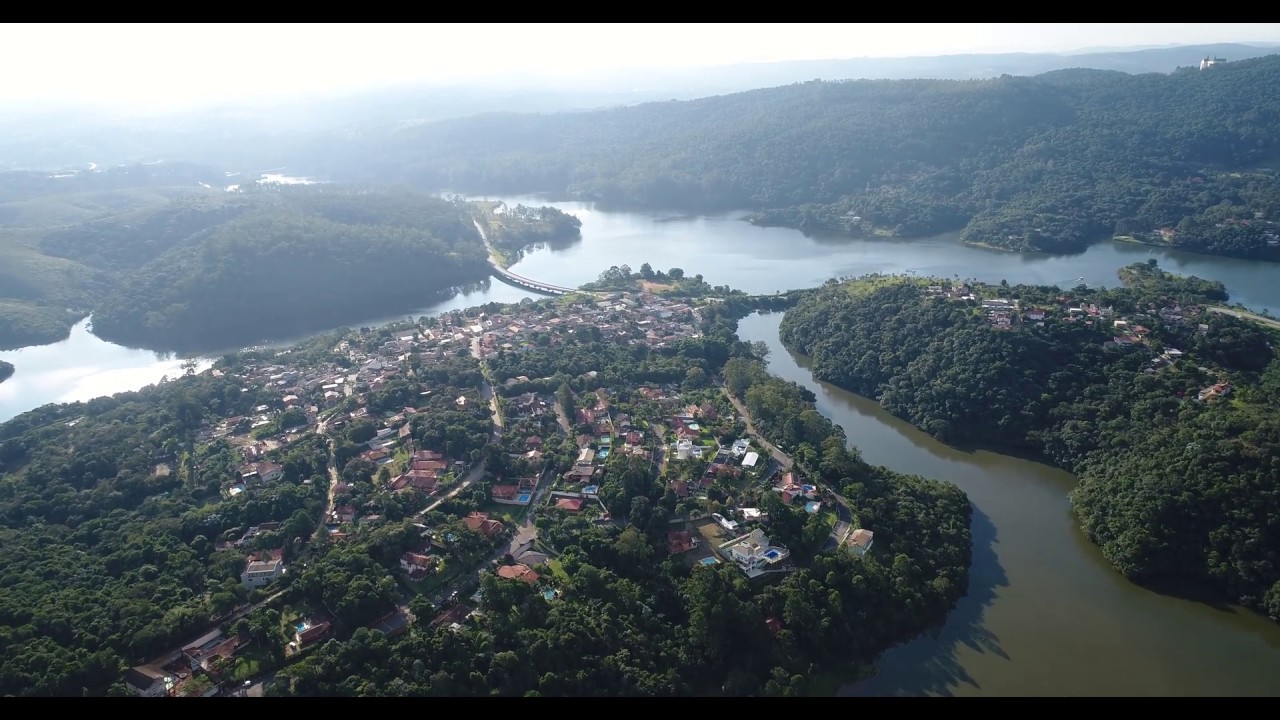 Linda vista da Serra da Cantareira, Represa de Mairiporã SP, Imagens em 4K.