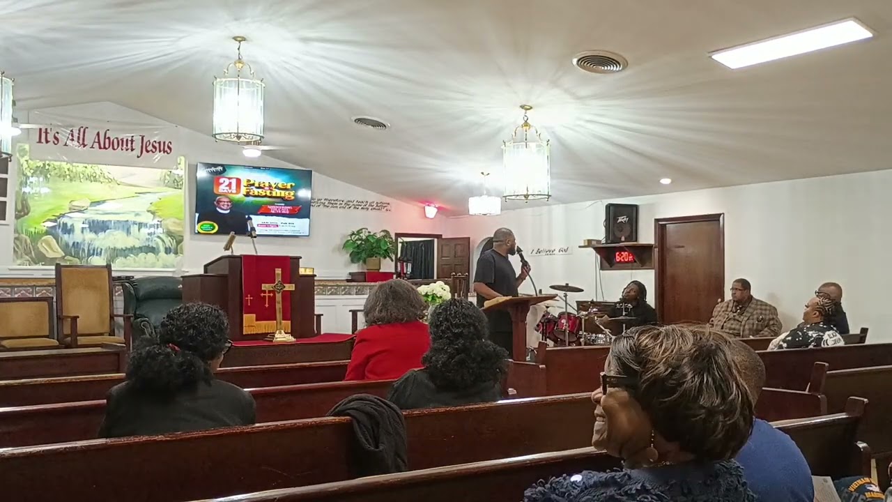 Bro. Tyler Harrison Singing @ The Saintsville District Musical On Saturday Afternoon 2/7/26