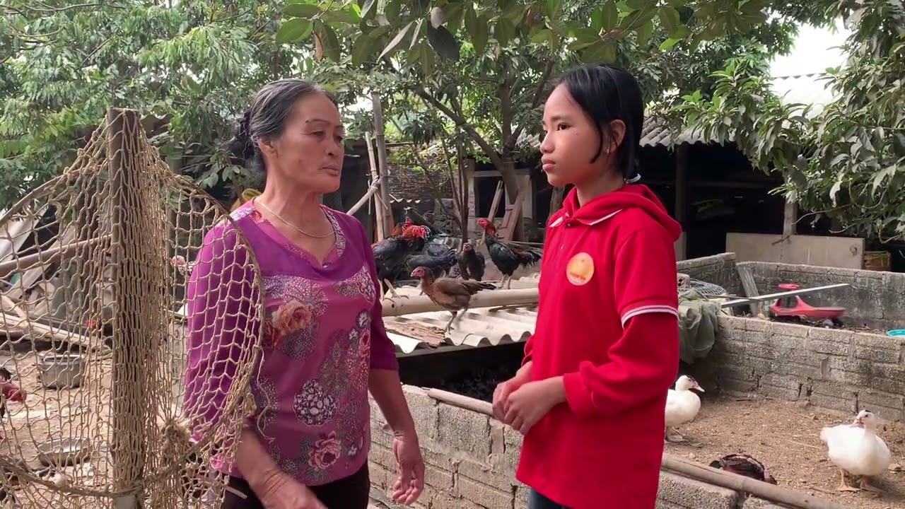 Mụ quyển tính sang dụ dỗ trà sang ở với mụ Phượng.thì bất ngờ bị trà phát hiện âm mưu không nghe lời