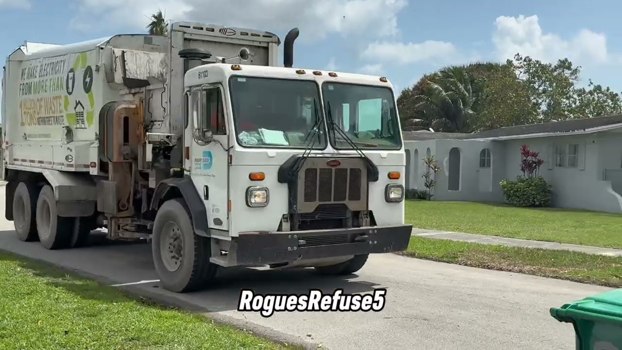 Peterbilt 520 Labrie Automizer Garbage Truck for Miami Dade County 