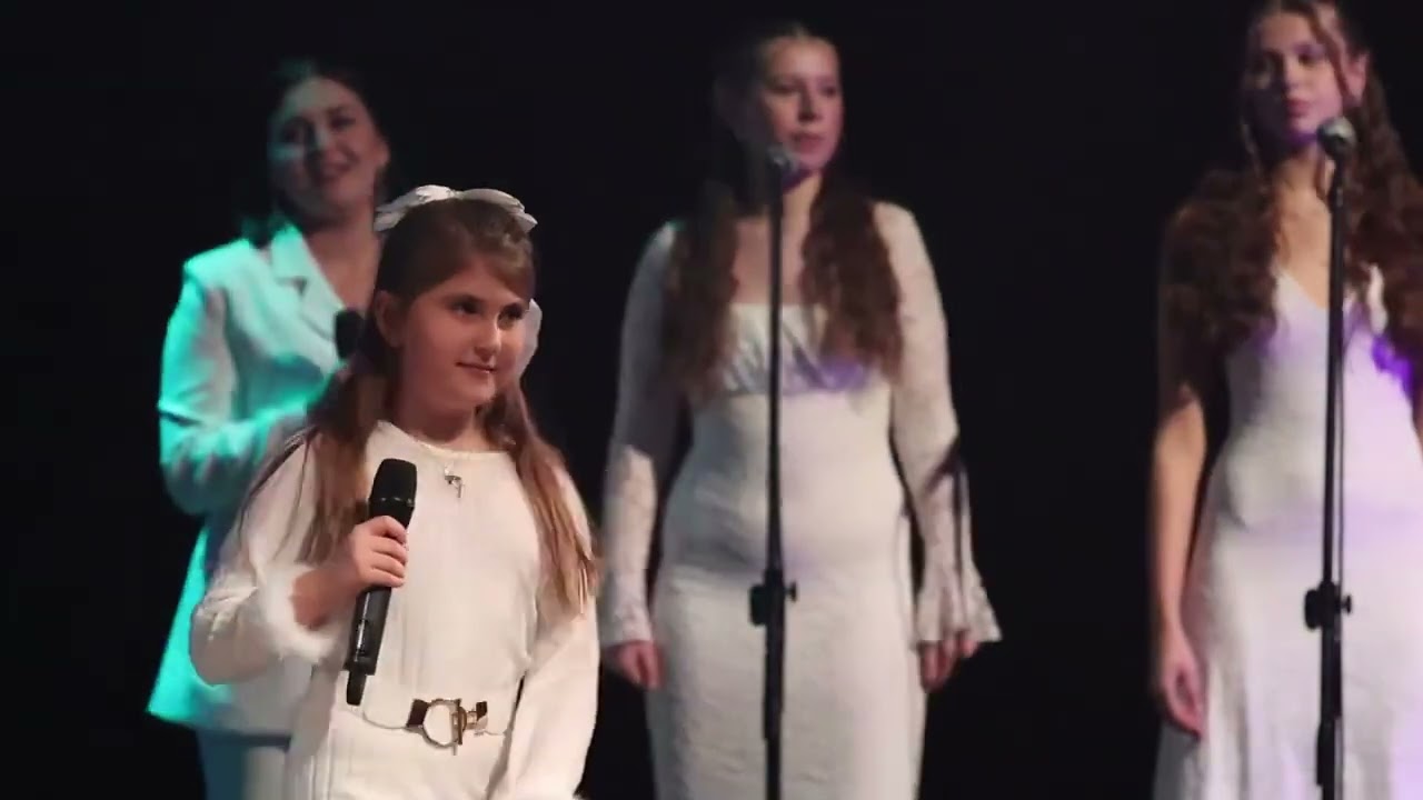 „PŁONĄ ŚWIATŁA W BETLEJEMIE” -  MAJA SKLEPKOWSKA, KALINA CHACHUA