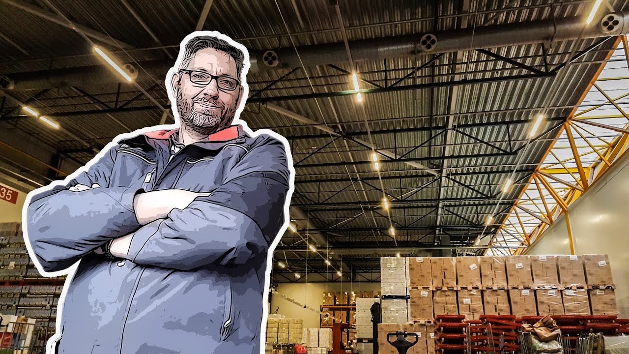 DAG #28: Aschwinn Smith, chauffeur Winkeldistributie Pijnacker