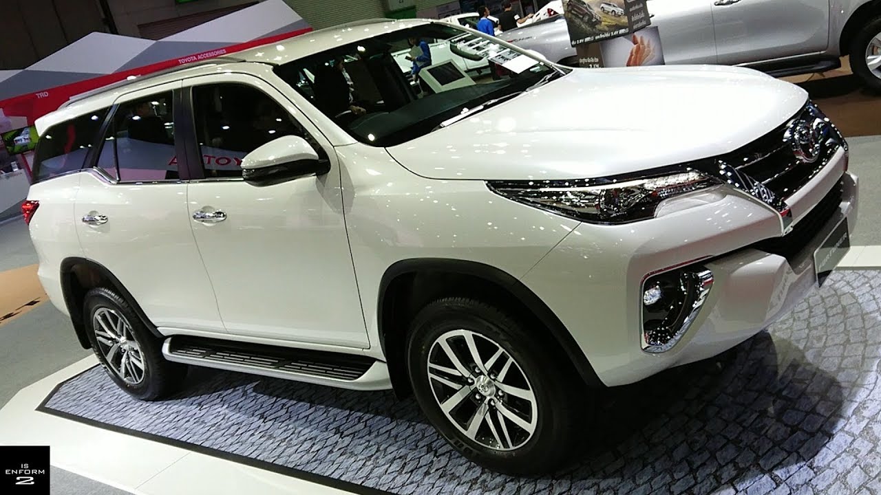 พาชม 2019 Toyota Fortuner 2.4 V 4WD ภายนอก ภายใน