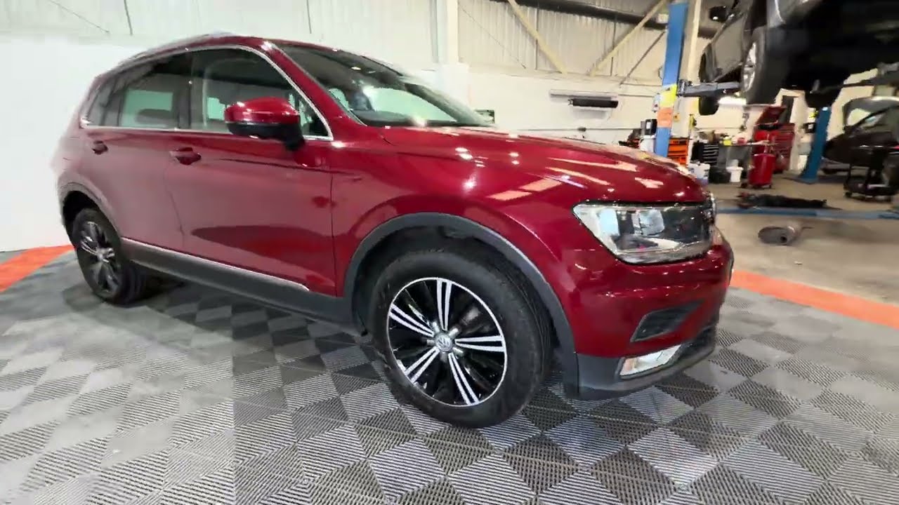 Volkswagen Tiguan 2.0 TDI BlueMotion Tech SE Navigation DSG 4Motion Euro 6 (s/s) 5dr