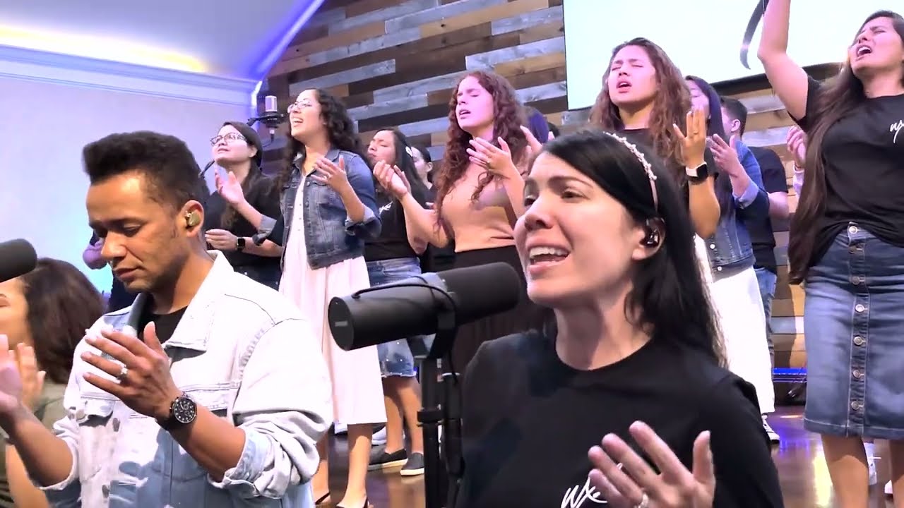 Trae El Cielo Aquí ( c o v e r ) - Grupo Barak - Alett Frias