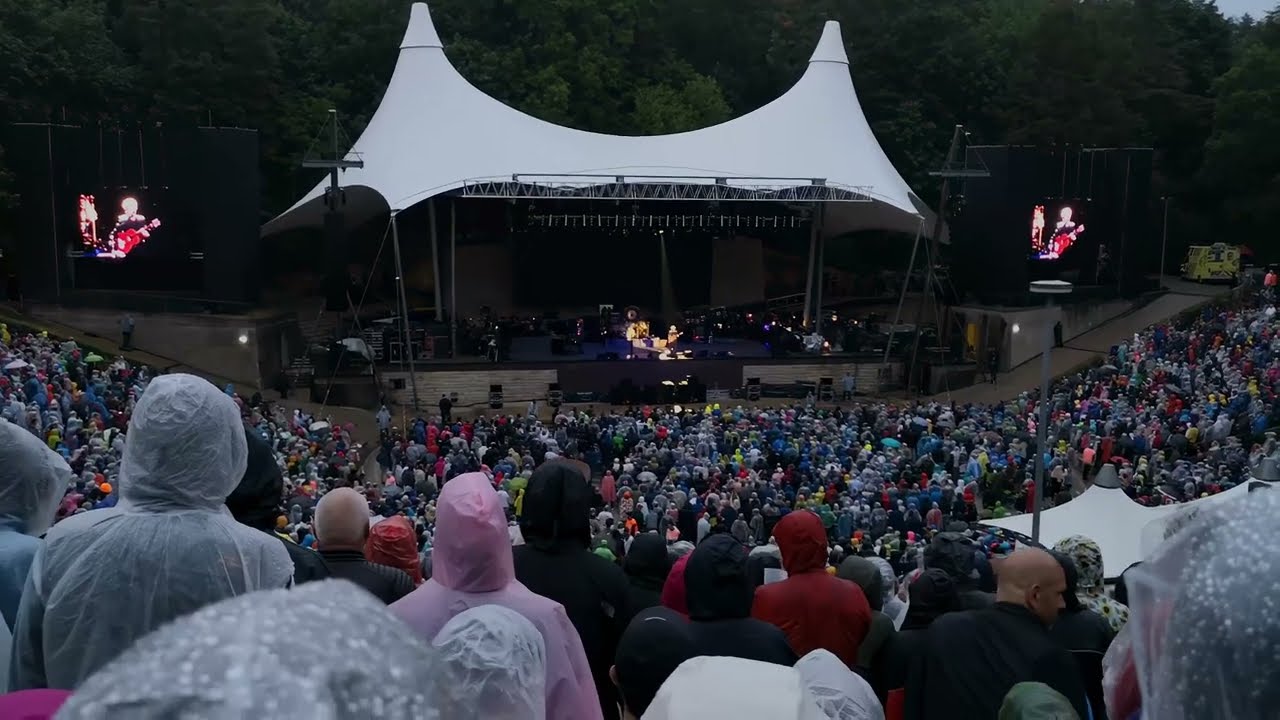 Neil Finn & Stevie Nicks - Don't Dream It's Over / Crowded House