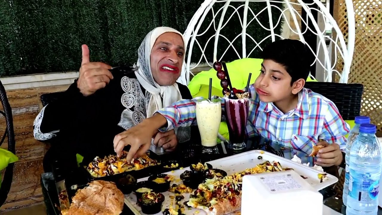 ابتهاج ملكة الدعايات مطعم وكافيه Happy dose