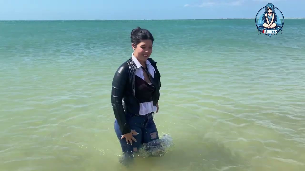 VLOG beautiful day at the beach 🏊‍♂️