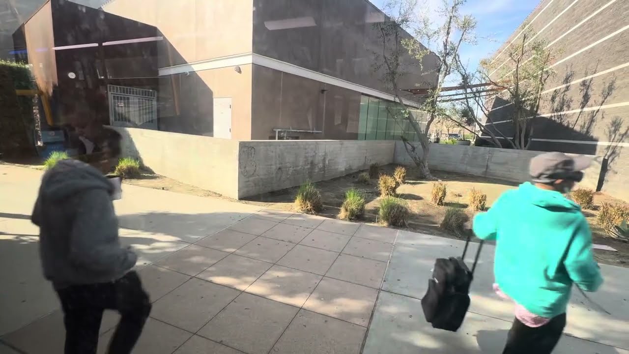 2015 LACTMA new flyer XN40 6099 